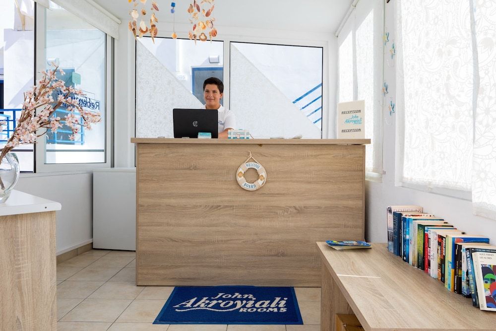 John Akroyiali rooms 2