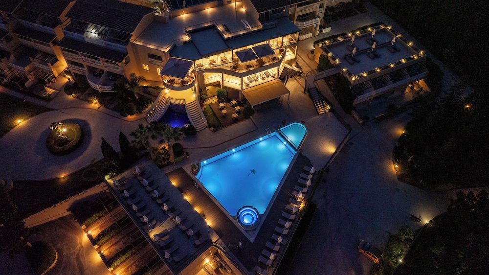 Gerakas Belvedere Hotel & Spa 2