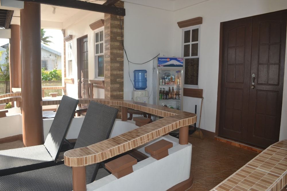 Marnin's Place Boracay 3
