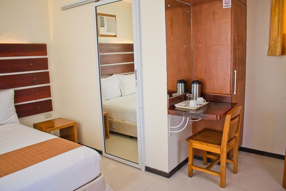 Caluwayan Palm Island Resort 2