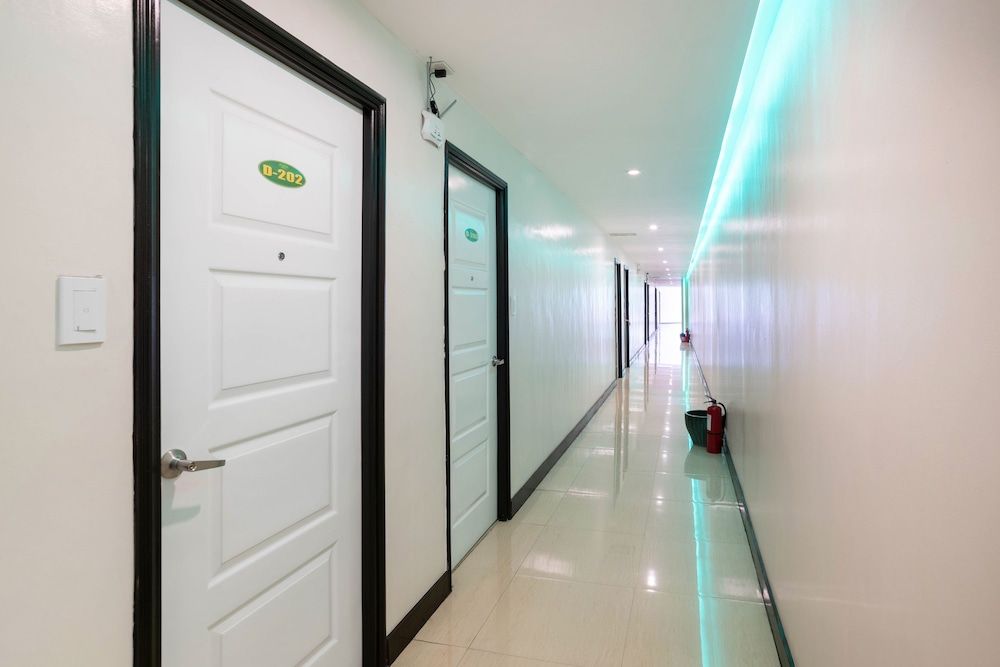 OYO 195 Ranchotel - Binan 2