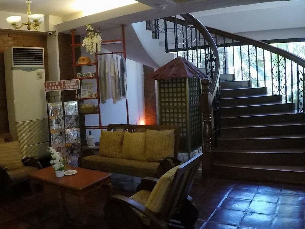 The Palacio de Laoag 2