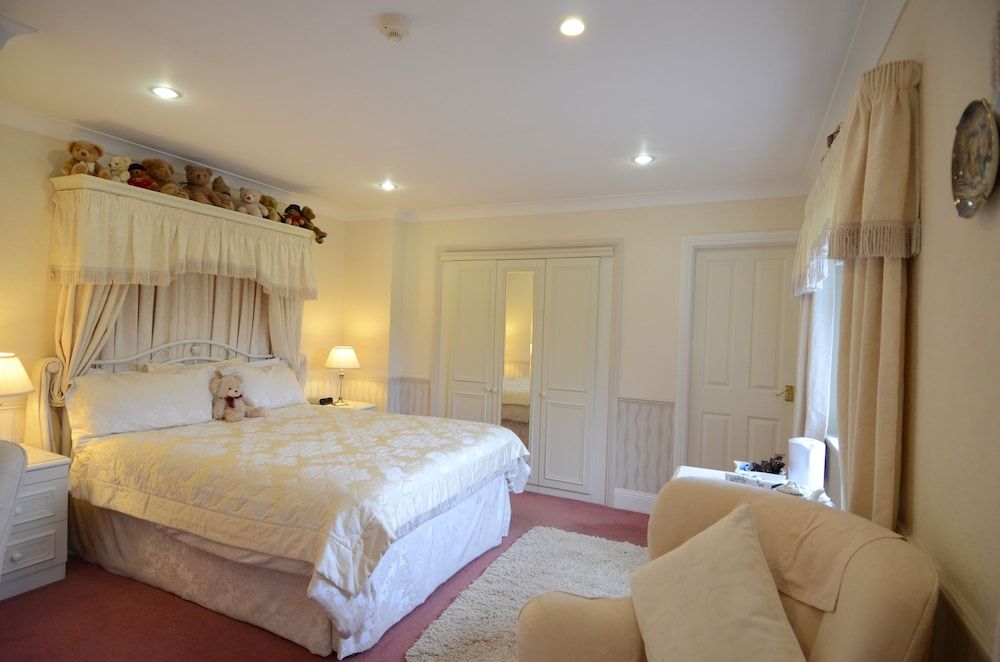 Acorn Court Country House 2