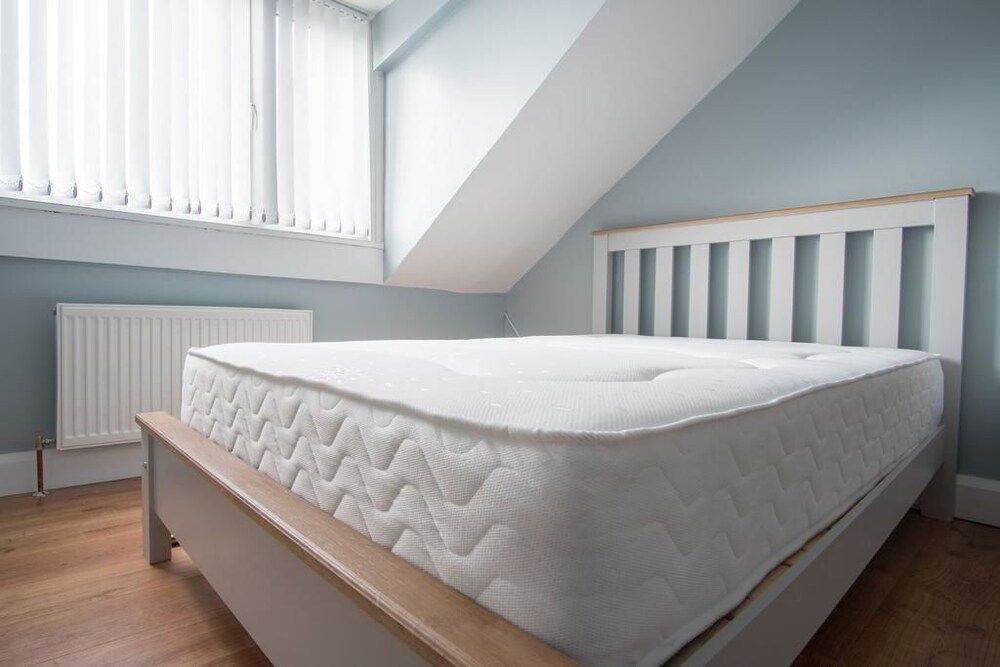 Derry Hostel & Guest House 3