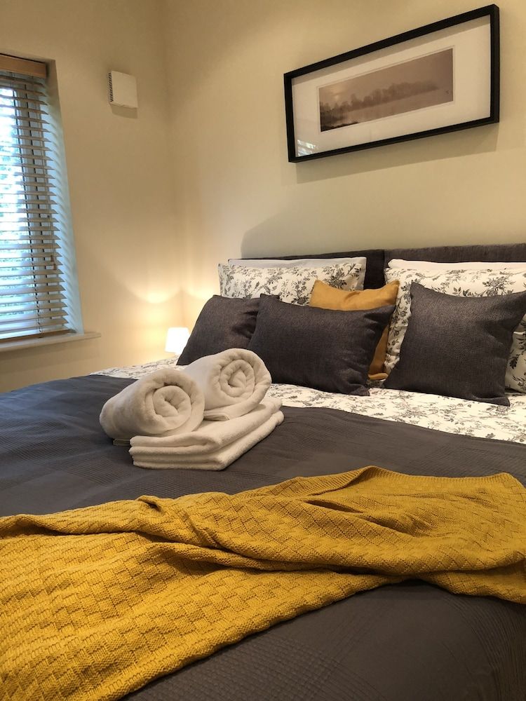 Park View 2 Bedroom By Creatick 3