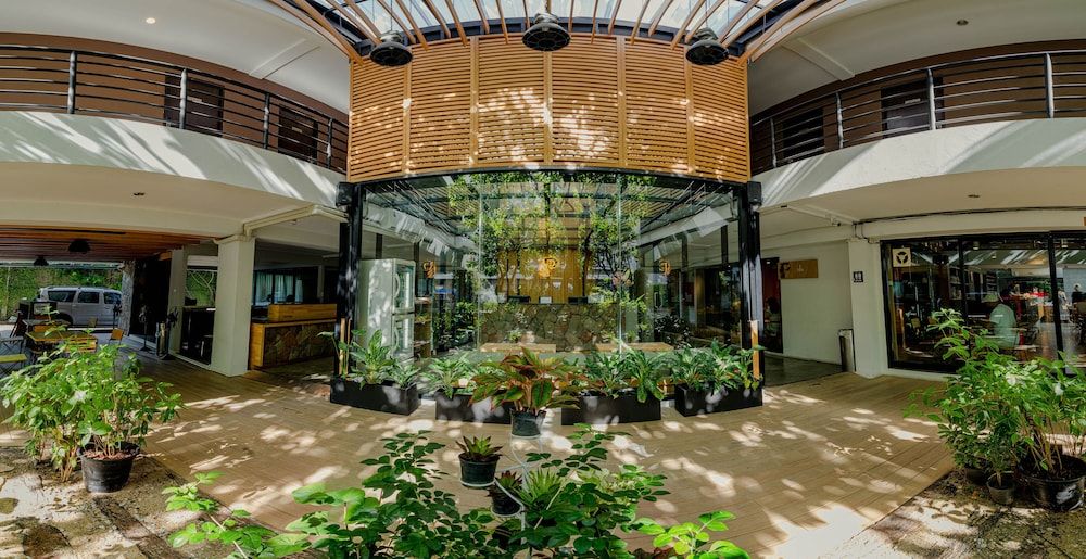 Peace Land Khaosan 3