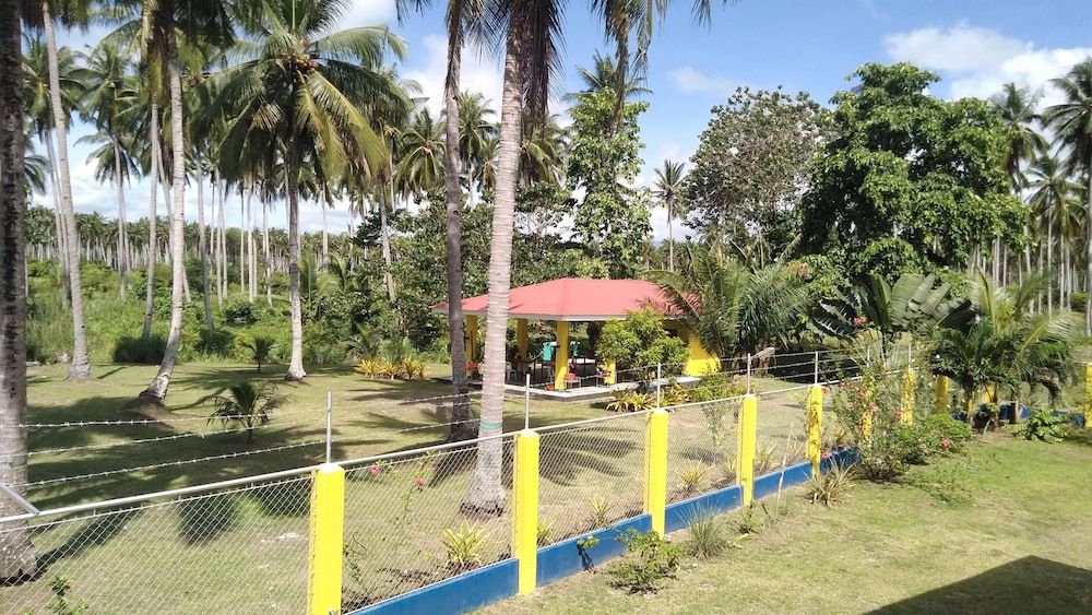 La Caballa Beach Resort 2