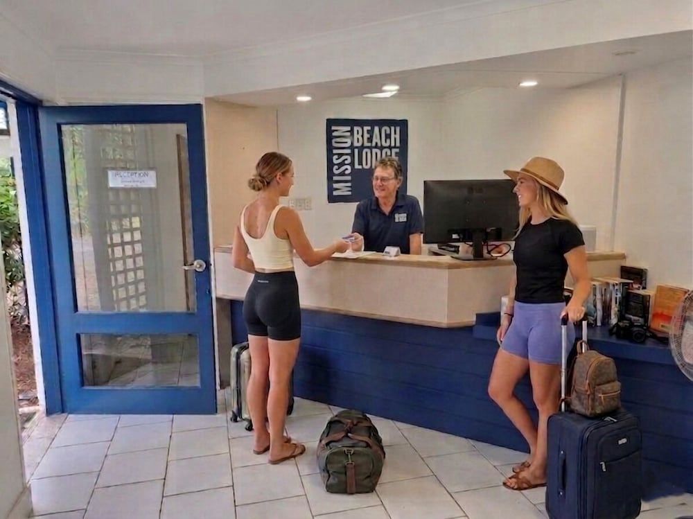 Mission Beach Lodge 2