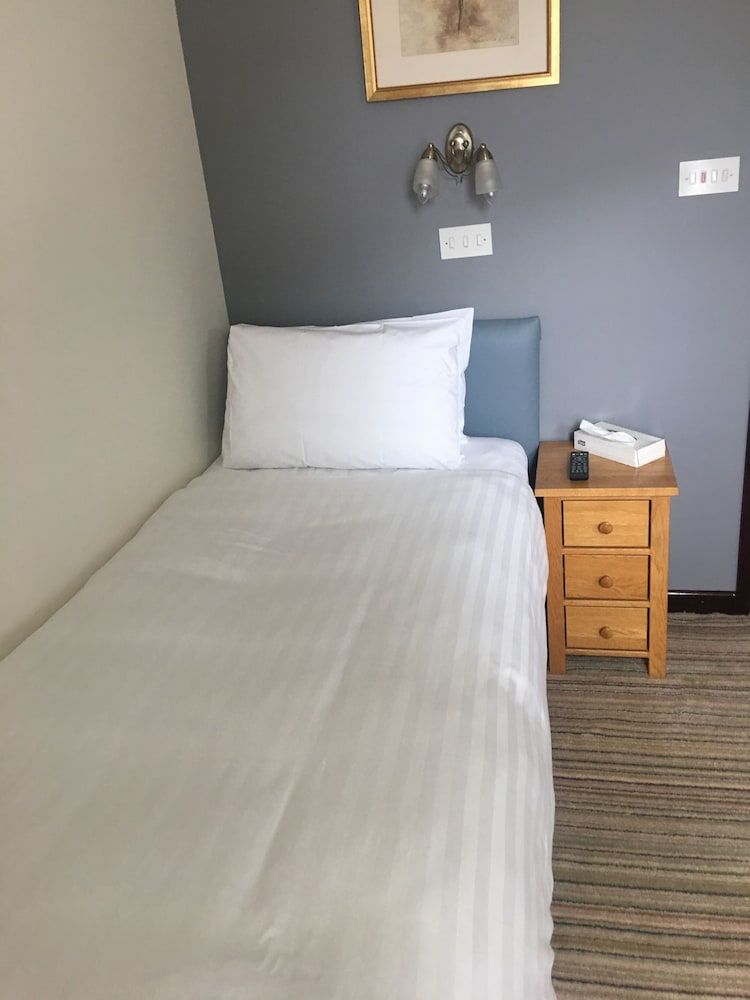 Bridge Farm Guesthouse 3