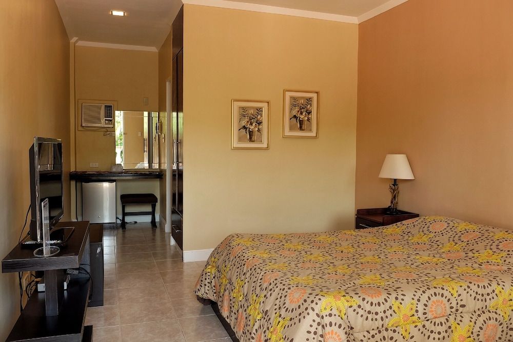 Playa Papagayo Beach Inn & Restaurant 3