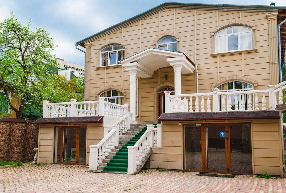 Pansionat Vershina 3 estrellas en Kislovodsk