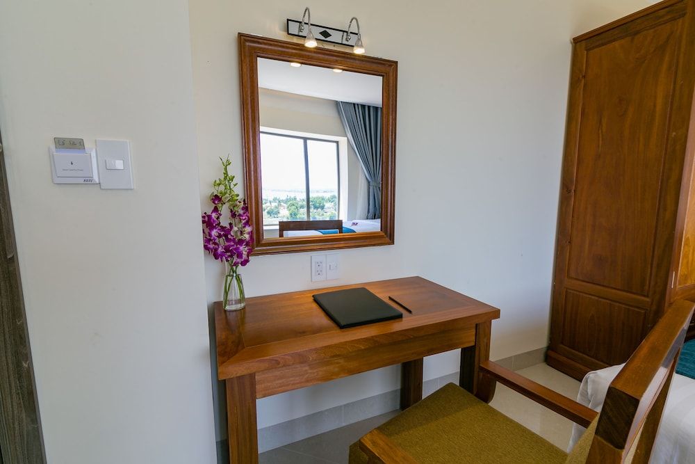 Navy Hotel Cam Ranh 3