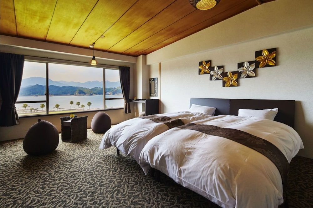 Hanairotoridorino Yado Kayuu Ryokan 3 estrelas em Taiji