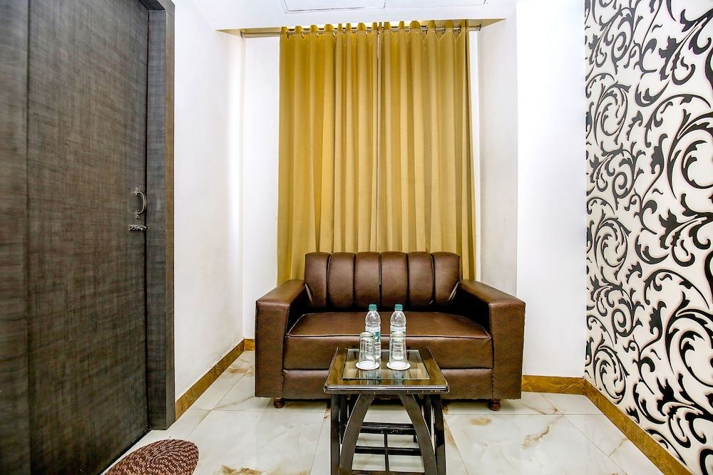 FabHotel Golden Temple Paradise 50 meters from golden temple 3