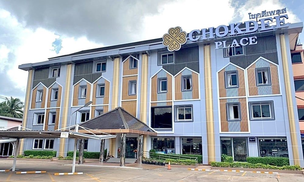 Chokdee Place 3 estrelas em Sakon Nakhon