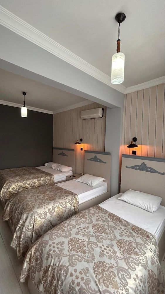 Blue Dolphin Otel 2