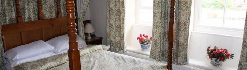 The Rose and Crown Hotel 2