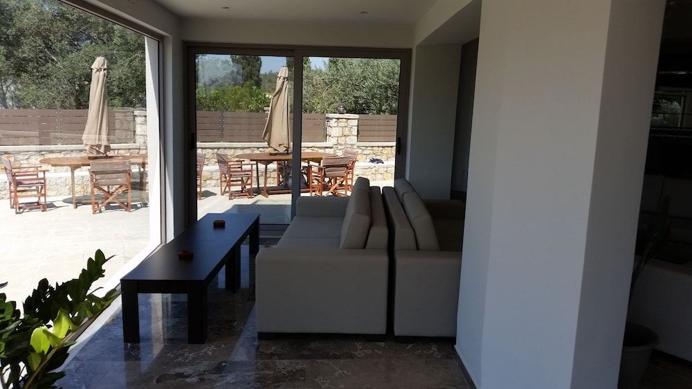 Saint George Resort 2