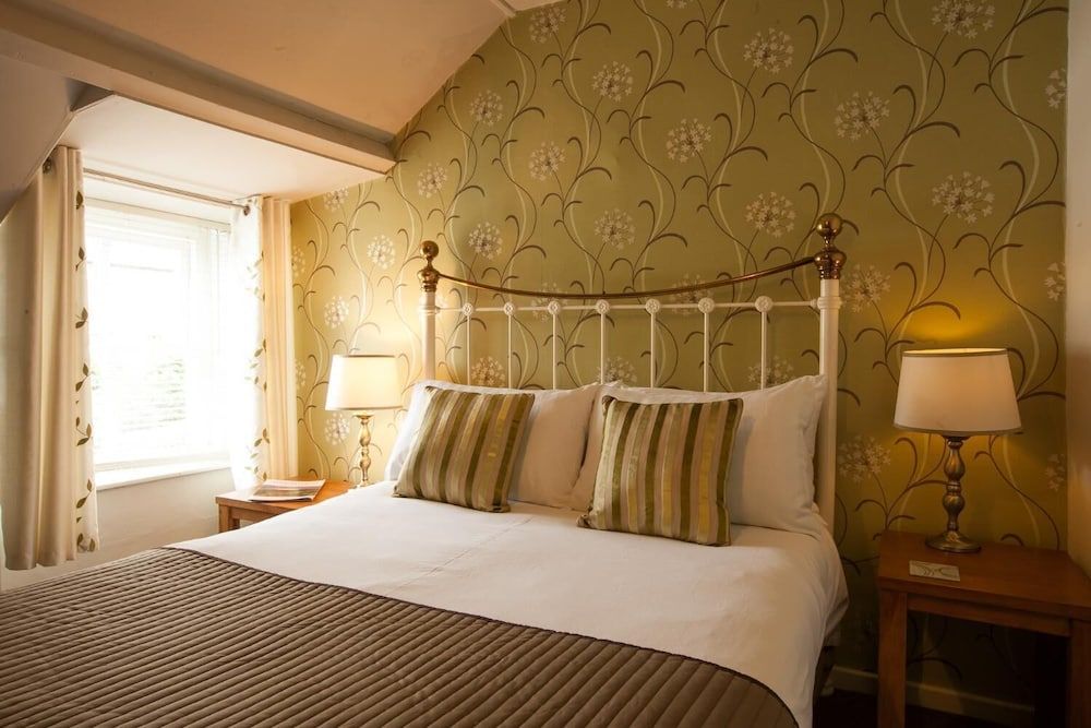 Holly Bush Inn 3