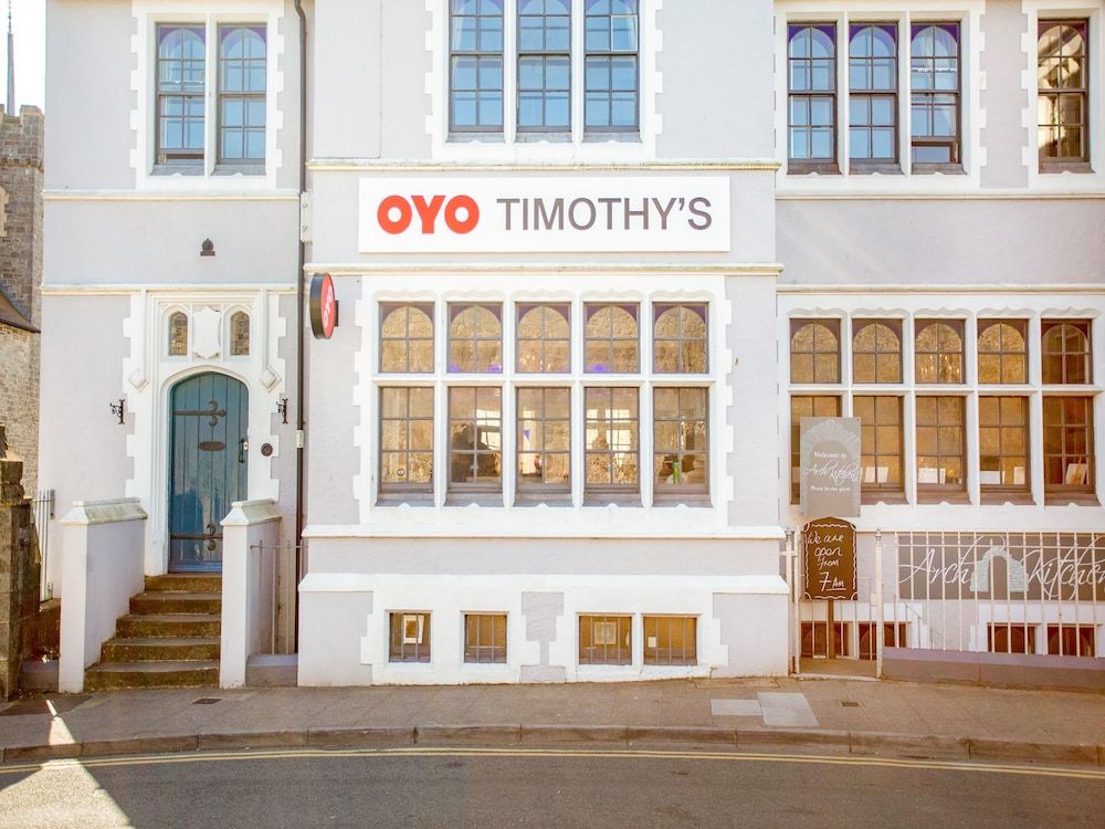 OYO Timothy's