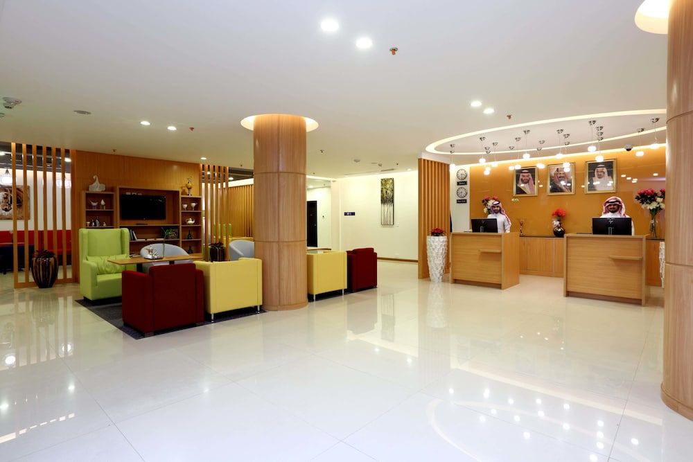 Park Inn by Radisson Najran 3