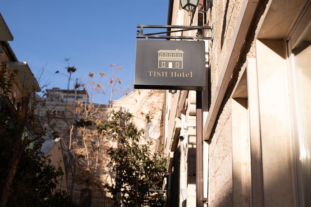 Tish ApartHotel 1