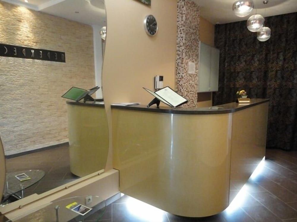 Perekrestok Hotel 3