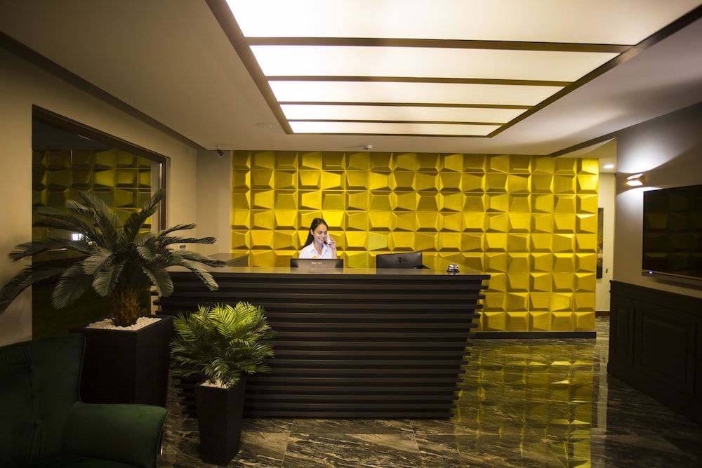 Maxuite Hotel in Home 3