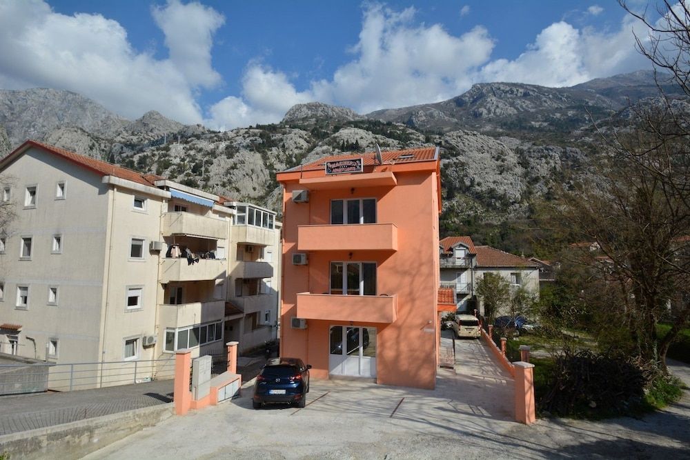 Apartments Marinero 4 estrelas em Kotor