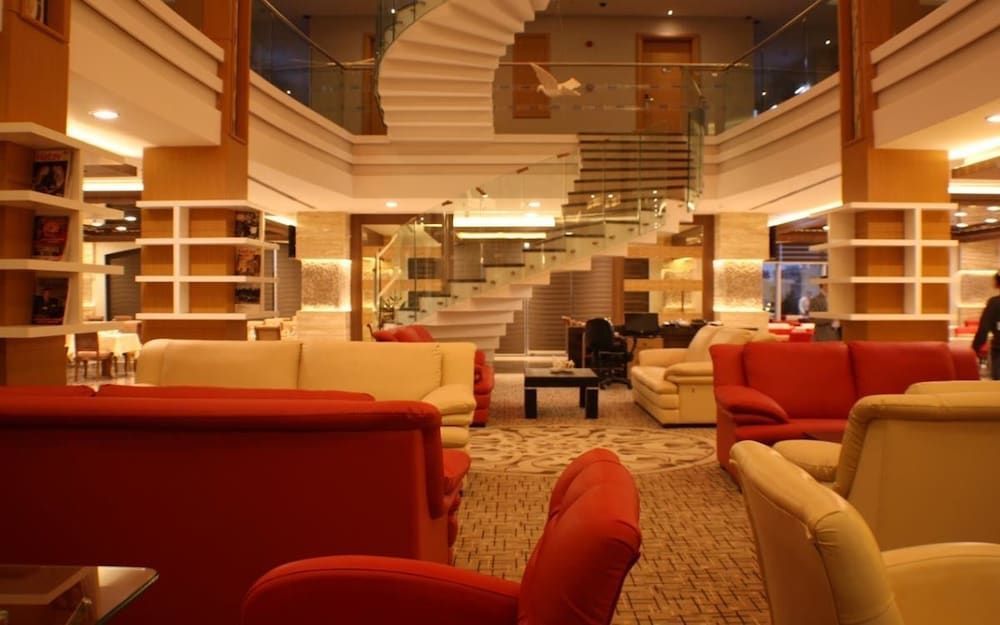 Fourway Hotel SPA & Restaurant 3