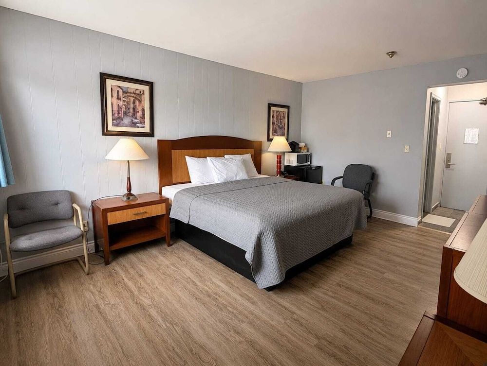 Belmont inn 3