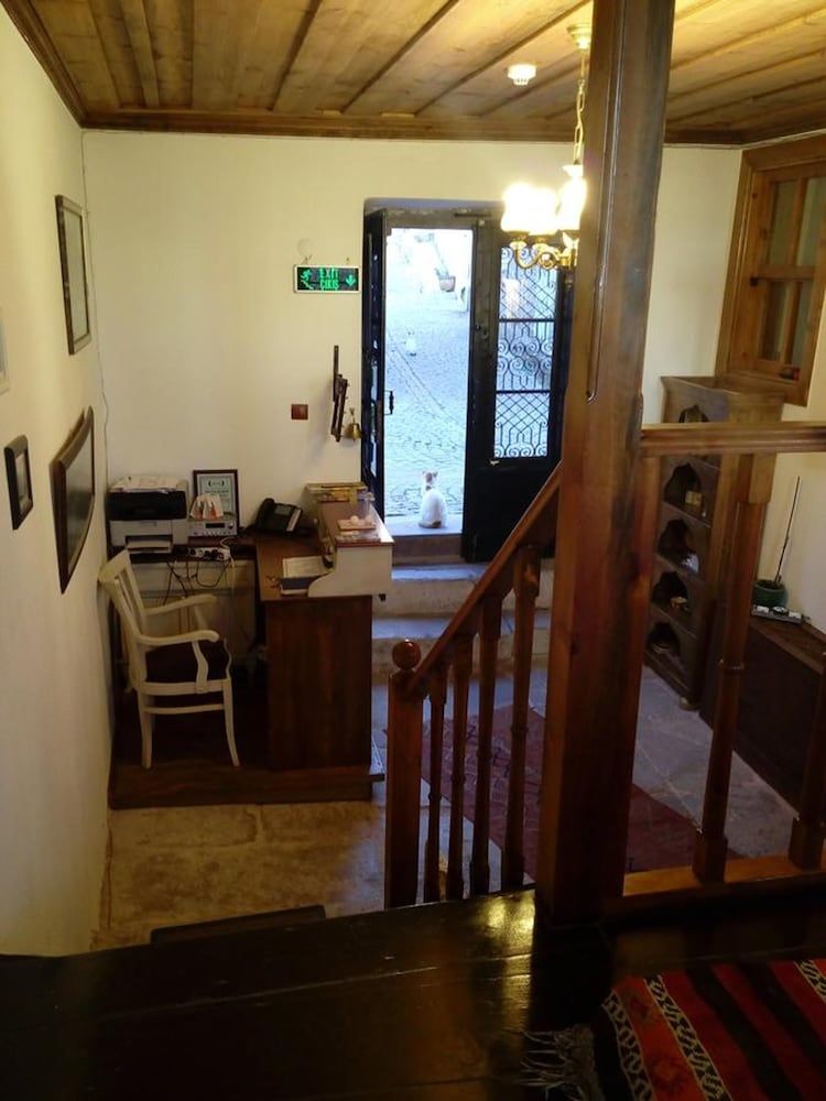 Aristonicus Boutique Hotel 3