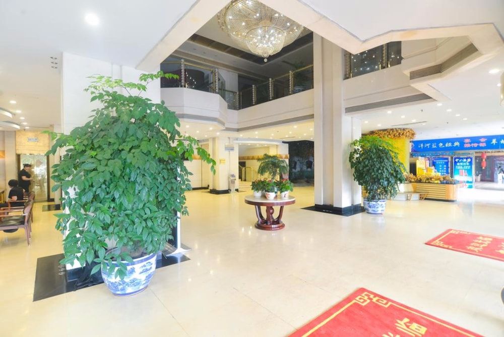 Yangcheng Hotel 3