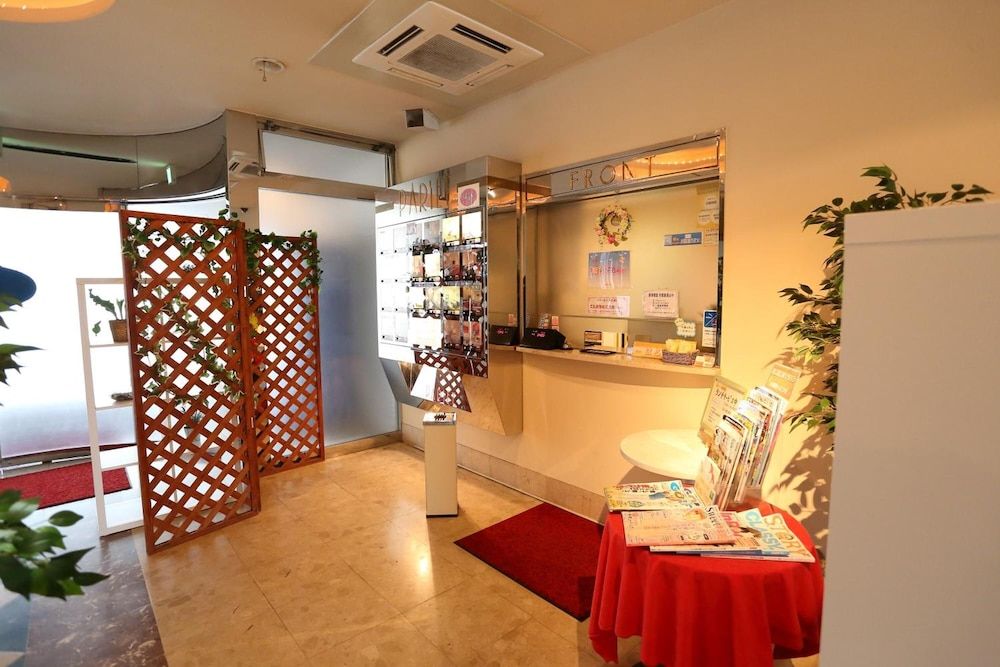 HOTEL PARIET SODEGAURA - Adults Only 3