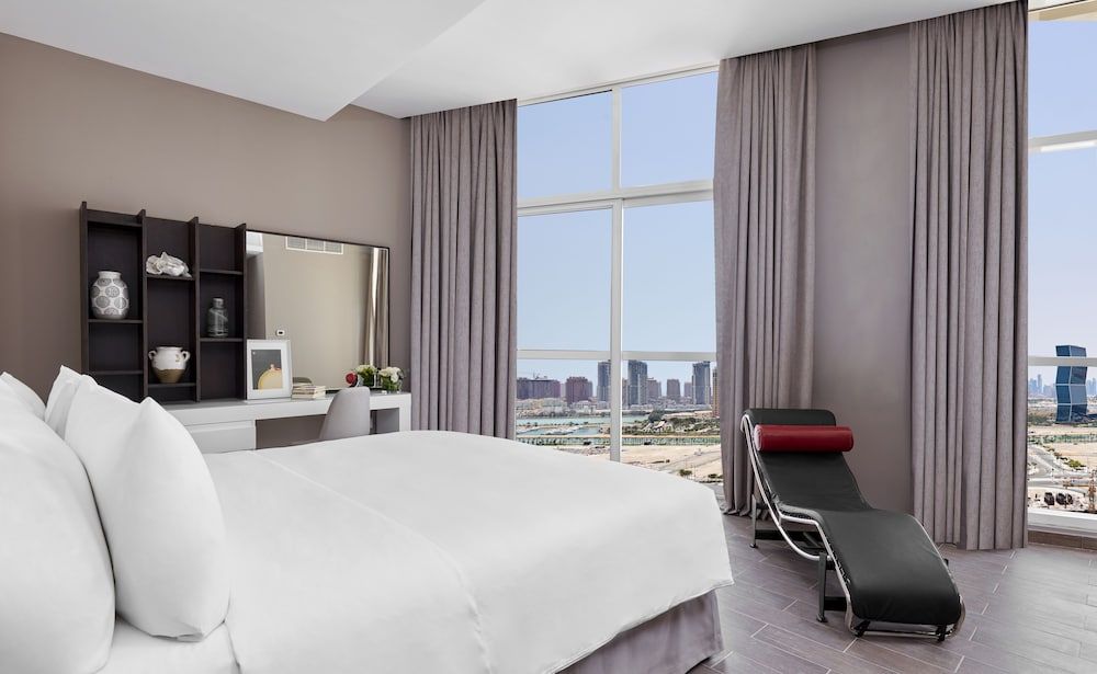 Staybridge Suites Doha Lusail, an IHG Hotel 3