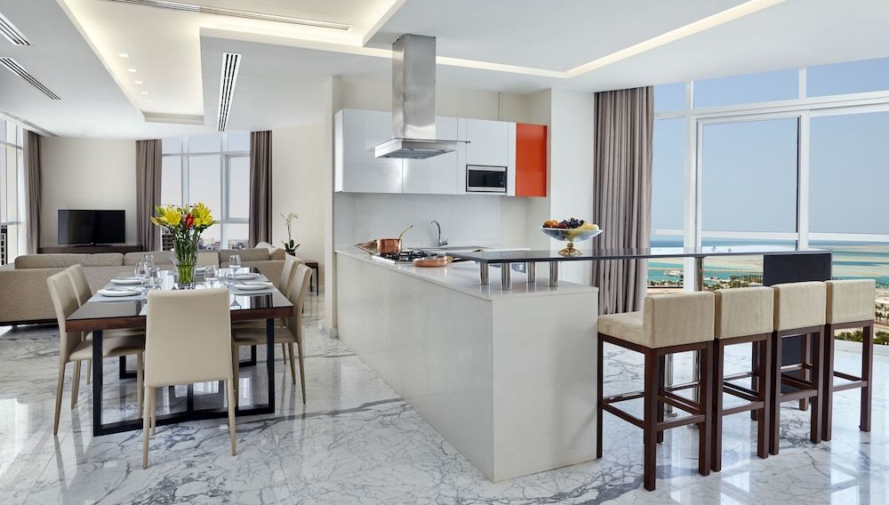 Staybridge Suites Doha Lusail, an IHG Hotel 2
