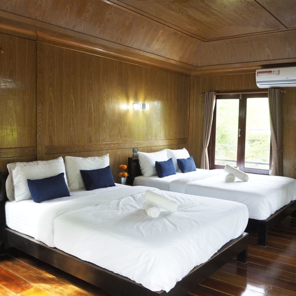 Baan Suan Hill Resort 2