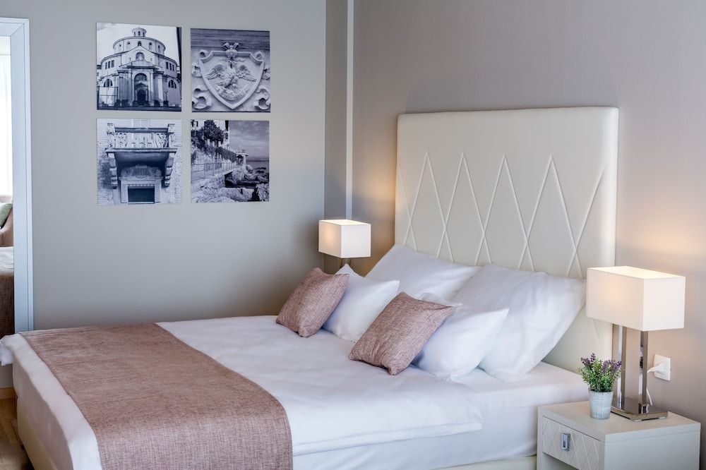 Preelook Apartments And Rooms 2