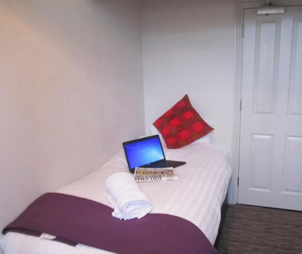 Fryatt Hotel & Bar 3