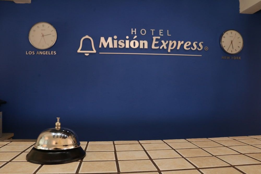 Hotel Misión Express Saltillo 2