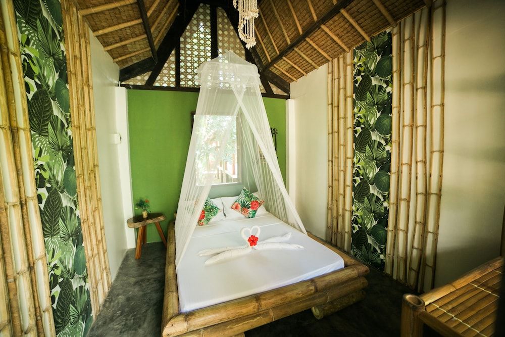 Fox & The Firefly Cottages 3