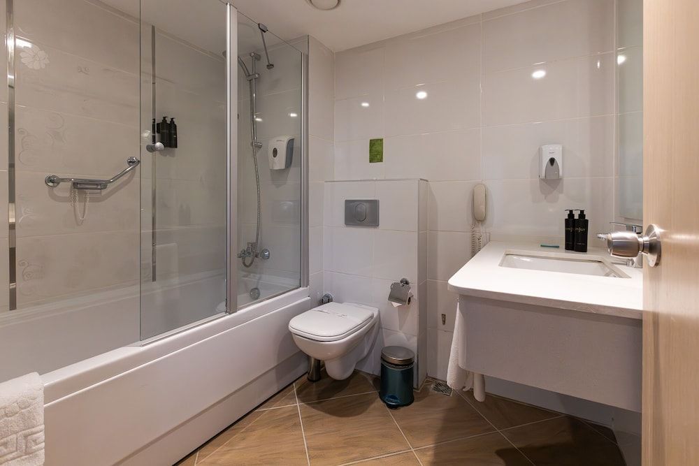 Bonjur Hotel Thermal & Wellness Club 3