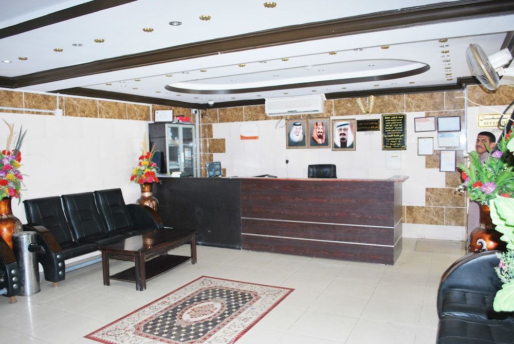 Al Eairy Furnished Apt Al Qunfudhah 2 3