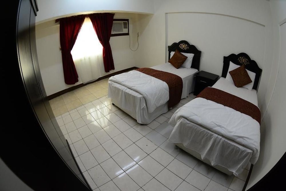 Al Eairy Furnished Apartments Dammam 8 2