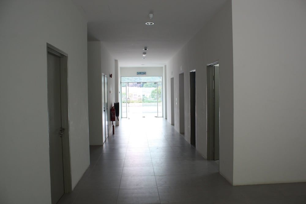 Cameron Strawberry Residence 2