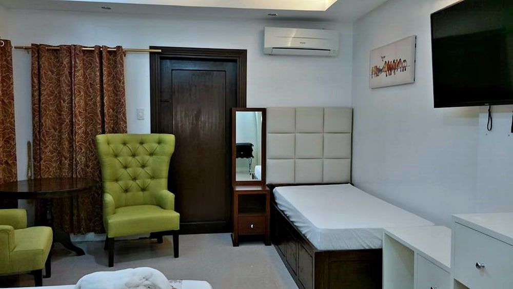 El Nido Reef Strand Resort 2