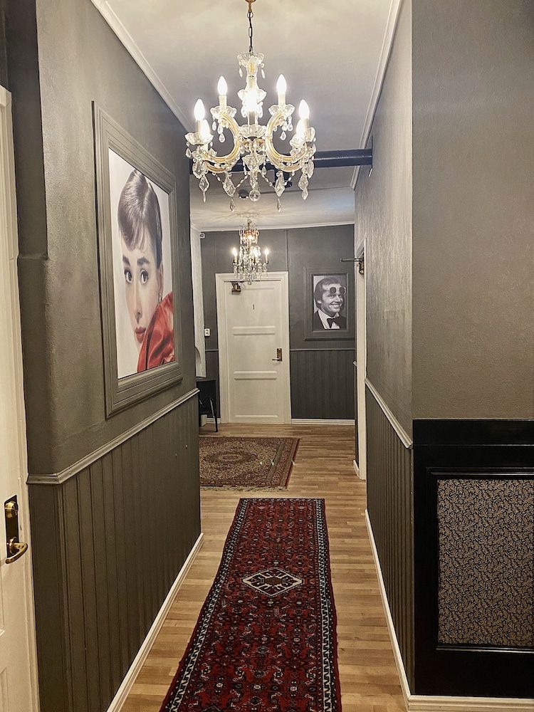 Cameo Boutique Hotell 2