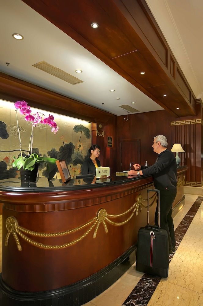 Landison Plaza International Hotel Zhenjiang 3