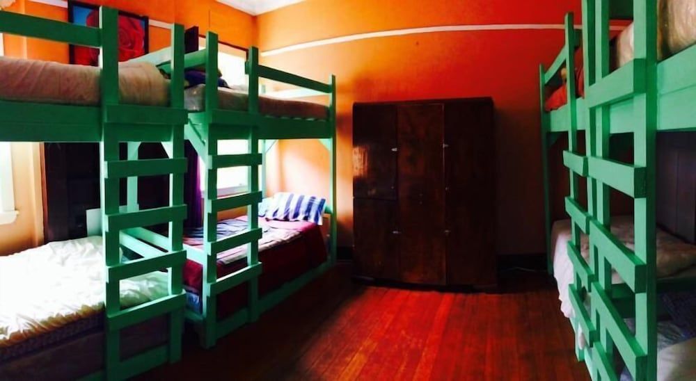 St Kilda East backpackers' hostel 3
