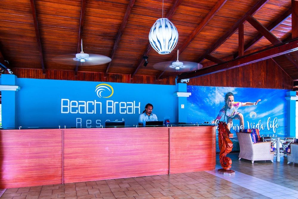 Costa Rica Surf Camp by SUPERbrand 3